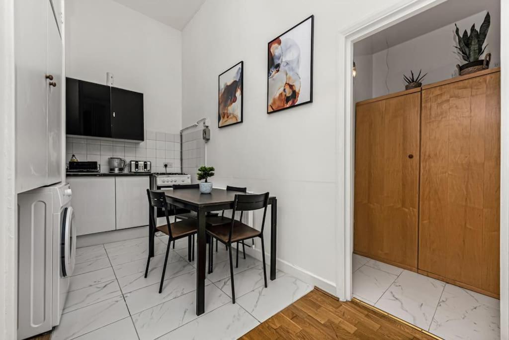 Ferienwohnung Deluxe Flat On Kentish Town London Exterior foto