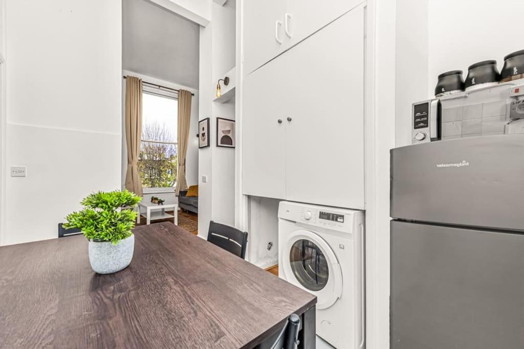 Ferienwohnung Deluxe Flat On Kentish Town London Exterior foto