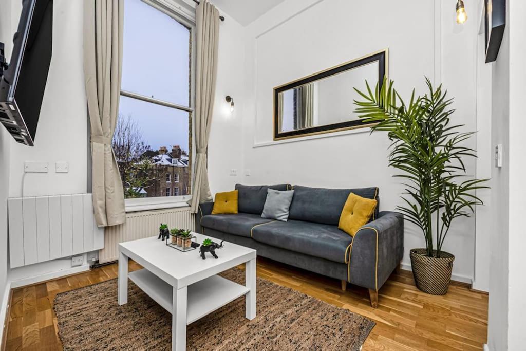 Ferienwohnung Deluxe Flat On Kentish Town London Exterior foto